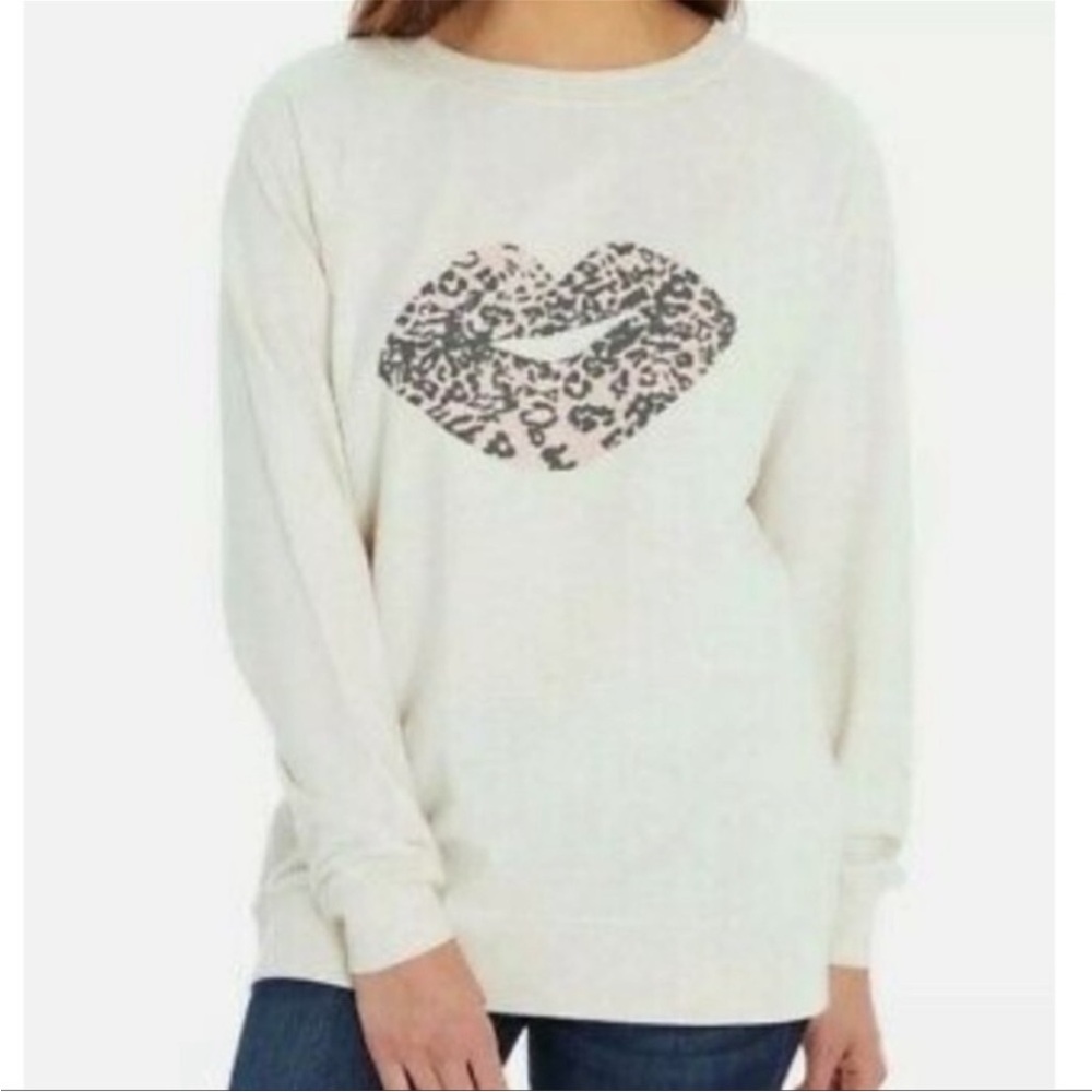 Wildfox top 💋🐆 - Picture 3 of 7